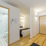 Bo - Almada
