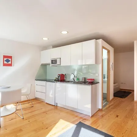 Apartment Bo - Almada *