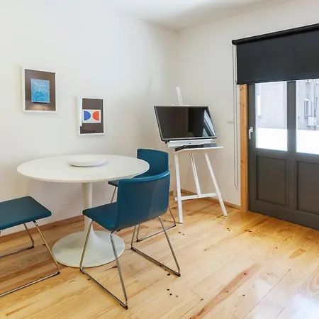Apartment Bo - Almada Porto