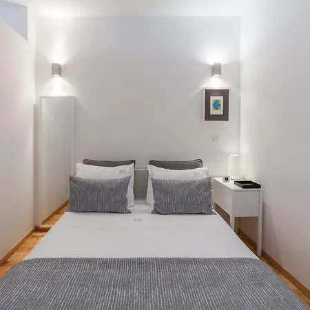 Apartment Bo - Almada Porto