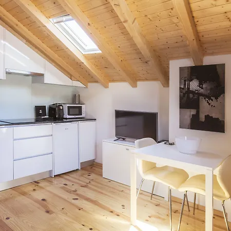 Bo - Almada Apartamento Oporto