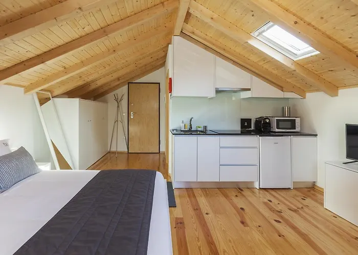 Apartment Bo - Almada *