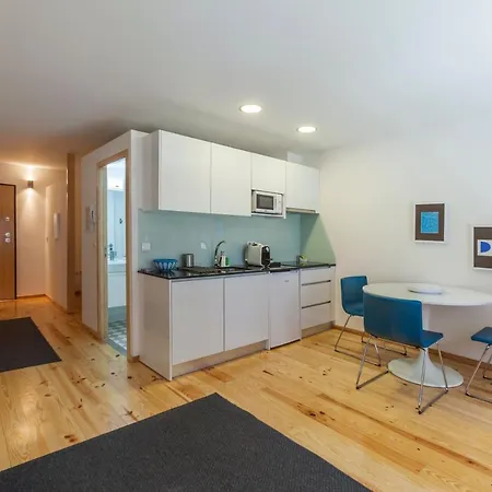 Bo - Almada Apartamento *