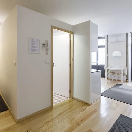 Bo - Almada Apartment *