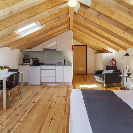 Apartment Bo - Almada *