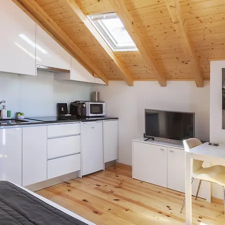 Apartment Bo - Almada