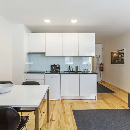 Bo - Almada Apartment *