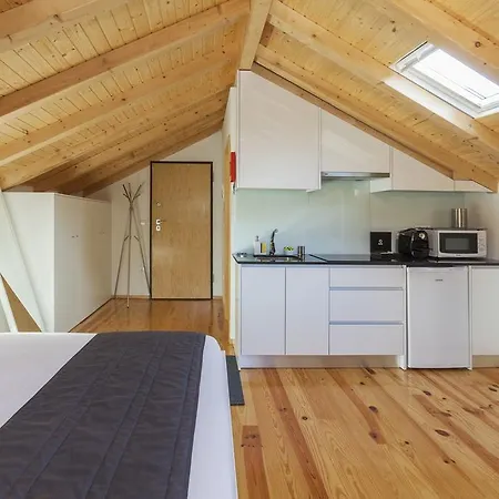 Apartment Bo - Almada *