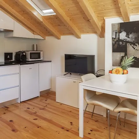 Bo - Almada Apartment