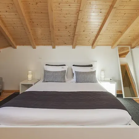 Apartment Bo - Almada Porto